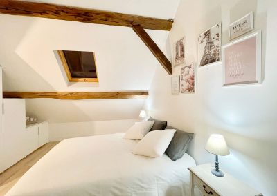 Chambre Litska pour 3 personnes. dormir à proximité du parc disney à paris