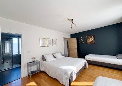 Chambre pour 4 personnes. dormir à proximité du parc disney à paris