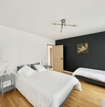 Chambre Liseuse, pour dormir à proximité du parc Disney à paris